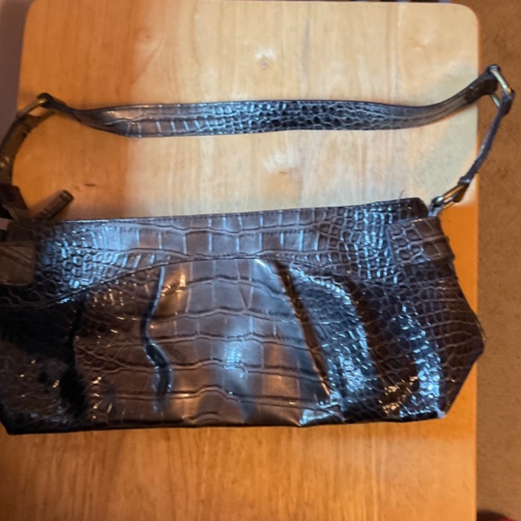 Shoulder Handbag - Picture 2 of 6